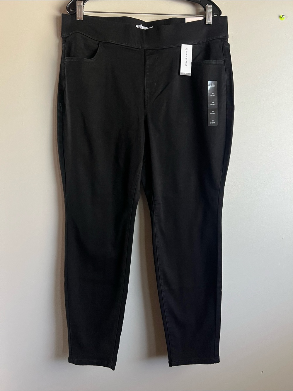Lane Bryant 16S NWT Black High Rise Skinny Ankle Pants Stretch Plus Size Short